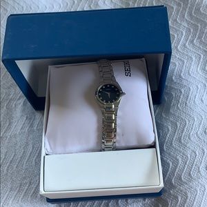 seiko silver watch